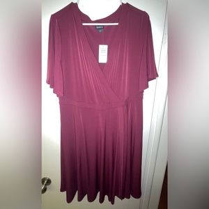 Torrid size 1 BRAND NEW WITH TAGS V-Neck Plum Purple Dress